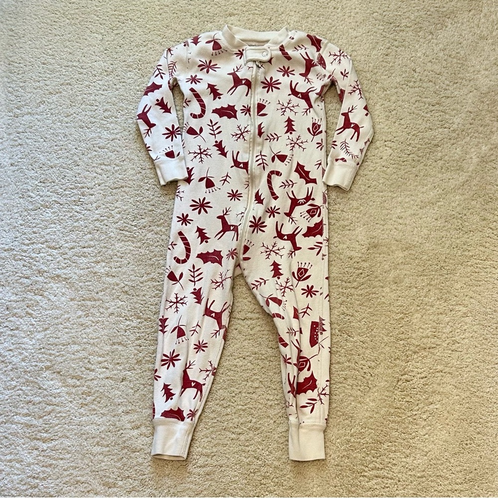 Hanna Andersson Red and White Kids One Piece Holiday Reindeer Pajamas Romper